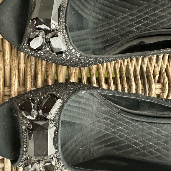 Enzo Angiolini Black Glitter Heels - Picture 6 of 9